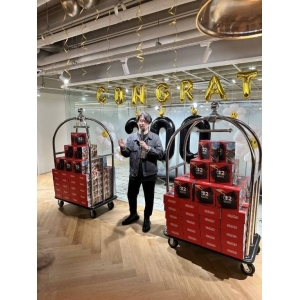 《剑星》开发商庆祝销量300万：送完员工PS5Pro又送NS2！